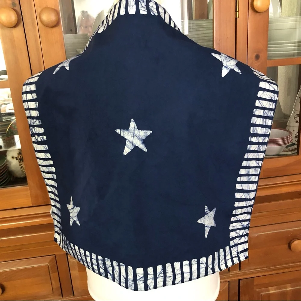 New Navy Star Pattern Bandana with White Batik Accents - Picture 5 of 7